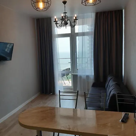 شقة с террасой Sea View/ 44 жемчужина в аркадии أوديسا